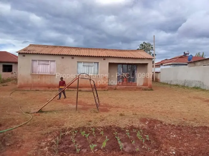 3 Bedroom House for Sale in Hatcliffe, Harare