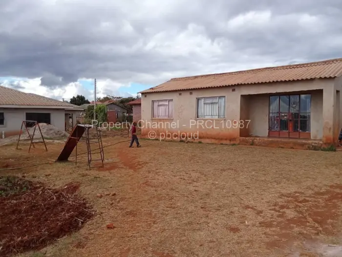 3 Bedroom House for Sale in Hatcliffe, Harare