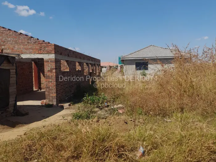 Stand for Sale in Glaudina, Harare