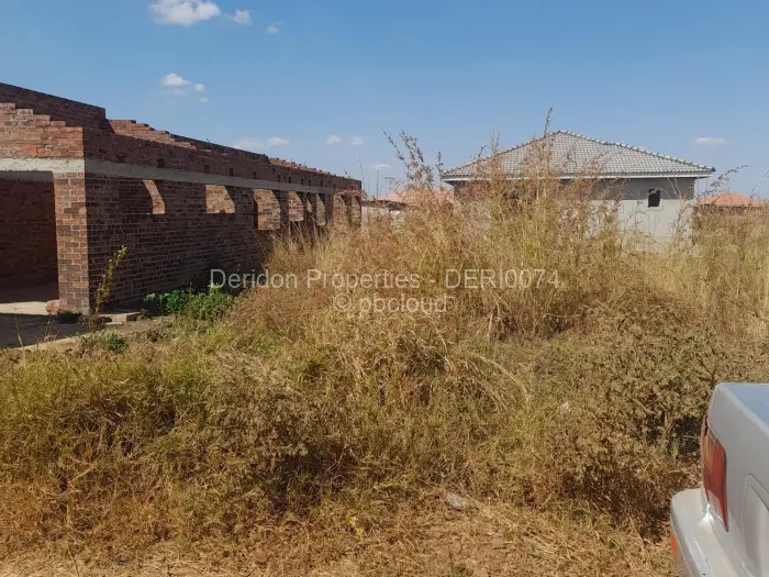 Stand for Sale in Glaudina, Harare