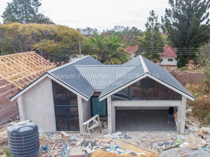 Townhouse/Cluster for Sale in Athlone, Harare