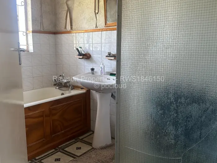 4 Bedroom House for Sale in Hatfield, Harare