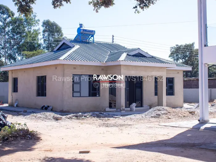6 Bedroom House for Sale in Arlington, Harare