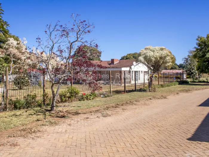 4 Bedroom House for Sale in Greendale, Harare