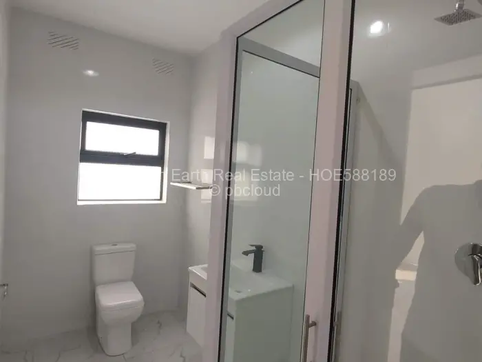 Townhouse/Cluster for Sale in Newlands, Harare