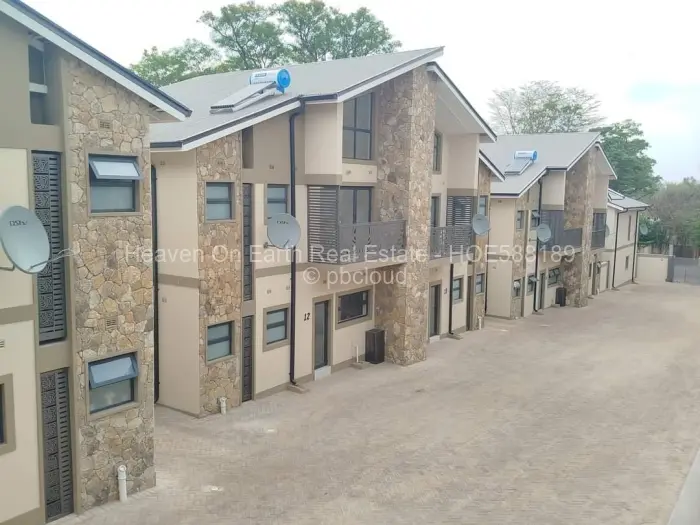 Townhouse/Cluster for Sale in Newlands, Harare