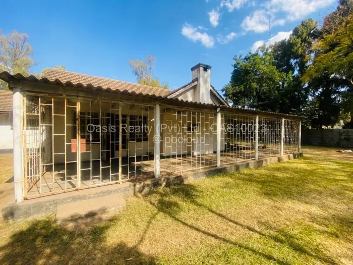 Commercial Property to Rent in Marlborough