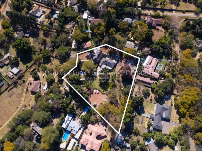 11 Bedroom House for Sale in Greendale, Harare