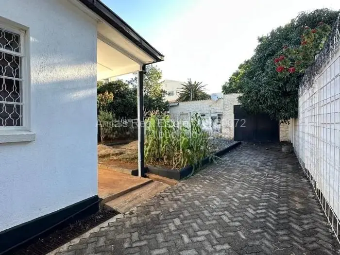House for Sale in Bulawayo City Centre, Bulawayo