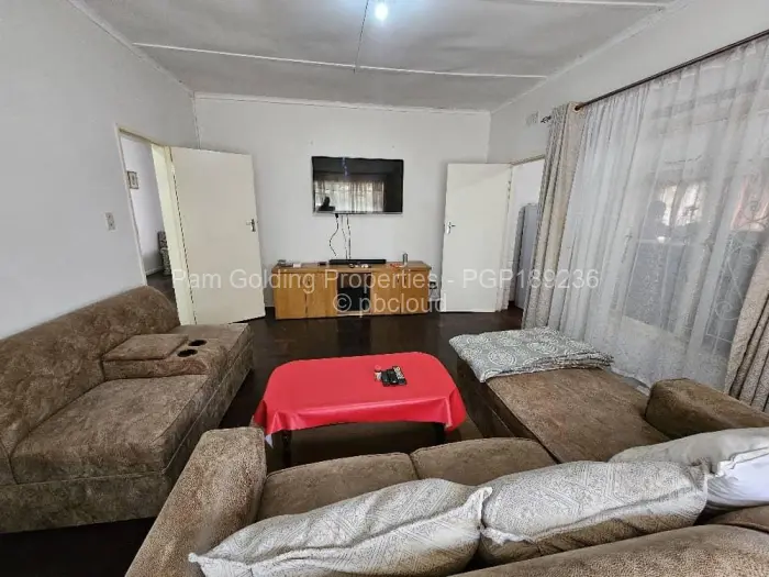 3 Bedroom House for Sale in Famona, Bulawayo