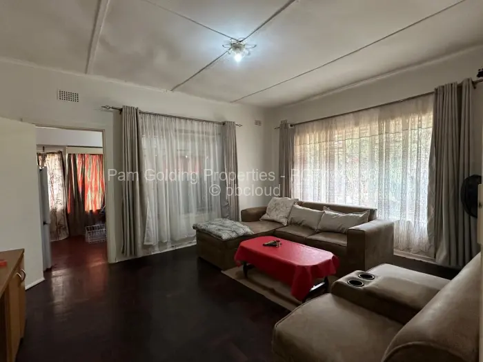3 Bedroom House for Sale in Famona, Bulawayo