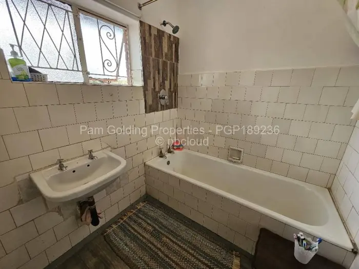 3 Bedroom House for Sale in Famona, Bulawayo