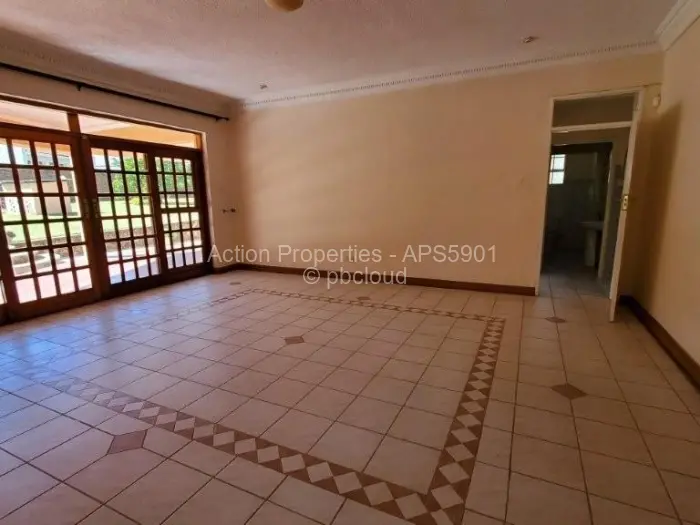 5 Bedroom House to Rent in Glen Lorne