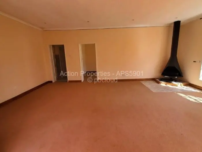5 Bedroom House to Rent in Glen Lorne