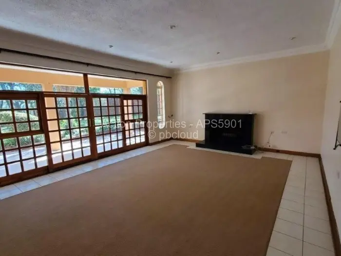 5 Bedroom House to Rent in Glen Lorne
