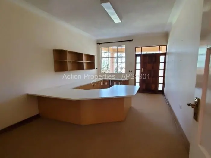 5 Bedroom House to Rent in Glen Lorne