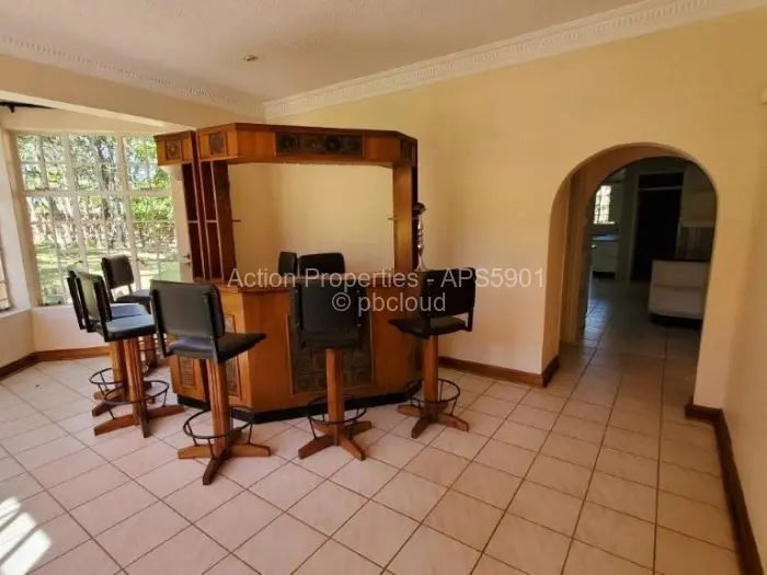 5 Bedroom House to Rent in Glen Lorne