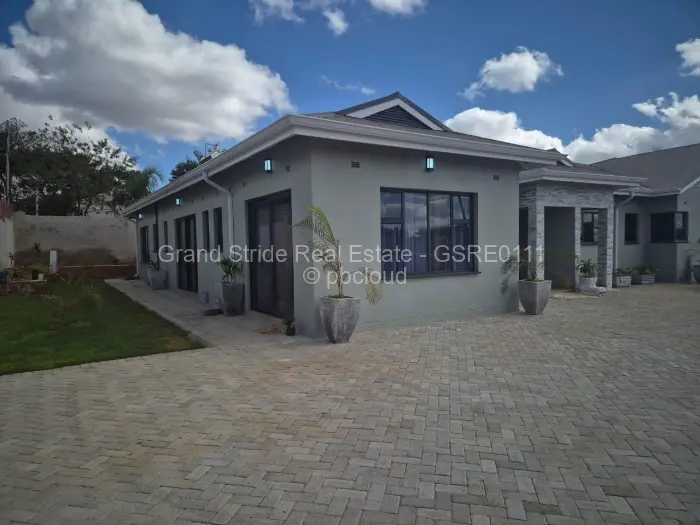 Townhouse/Cluster for Sale in The Grange, Harare