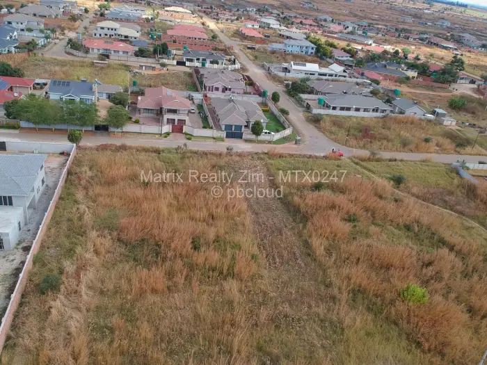 Stand for Sale in Haydon Park, Mazowe