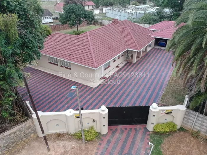 4 Bedroom House for Sale in Avonlea, Harare