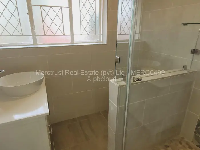 Flat/Apartment to Rent in Mount Pleasant