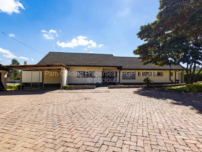 4 Bedroom House for Sale in The Grange, Harare