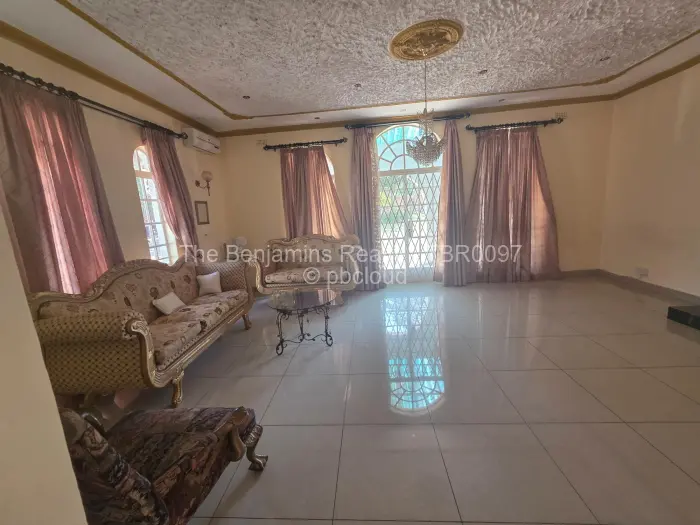 4 Bedroom House to Rent in Gunhill
