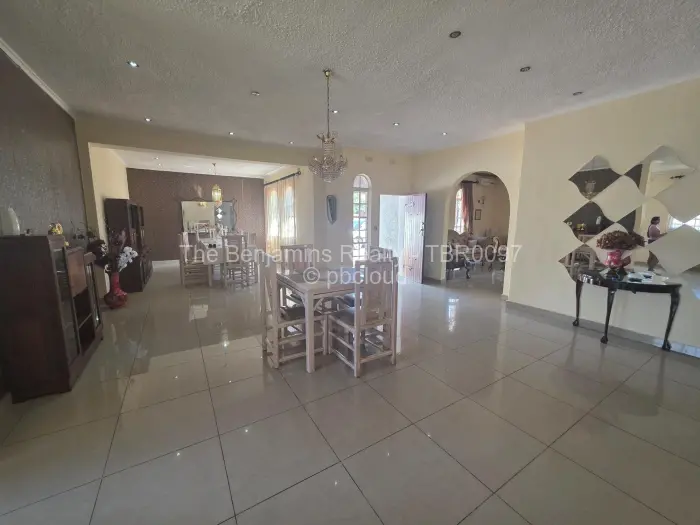 4 Bedroom House to Rent in Gunhill