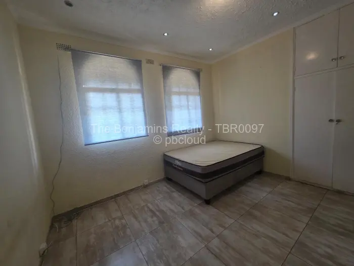 4 Bedroom House to Rent in Gunhill