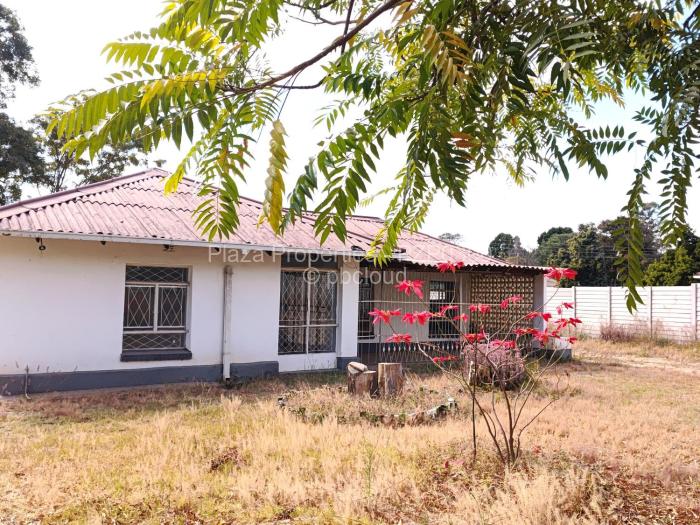 3 Bedroom House to Rent in Queensdale, Harare