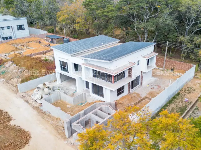 Townhouse/Complex/Cluster for Sale in Greendale, Harare