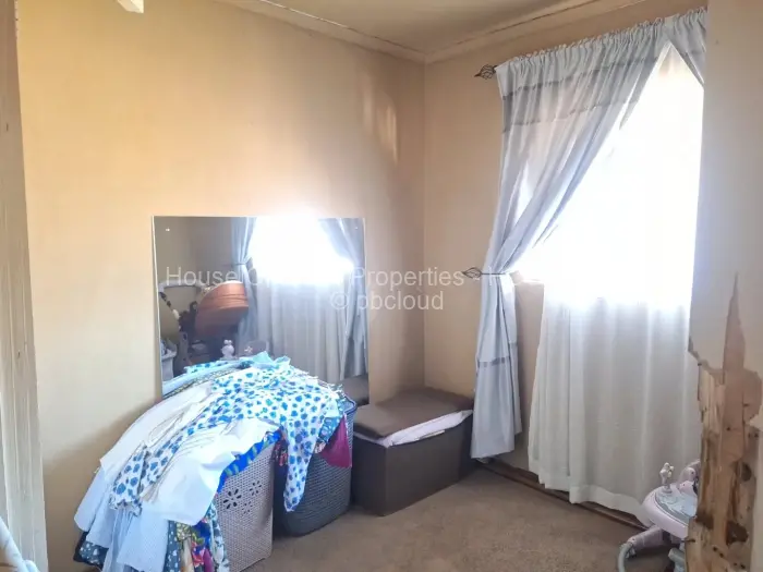 Flat/Apartment for Sale in Meyrick Park, Harare