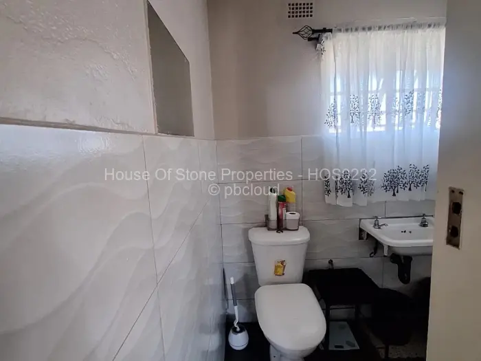 Flat/Apartment for Sale in Meyrick Park, Harare