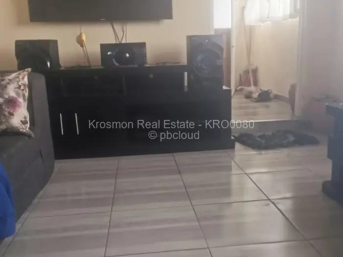 Stand for Sale in Marondera, Marondera