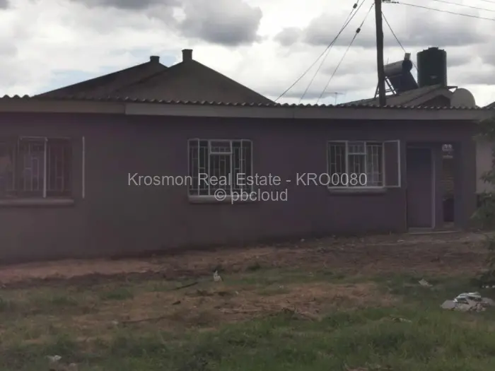 Stand for Sale in Marondera, Marondera