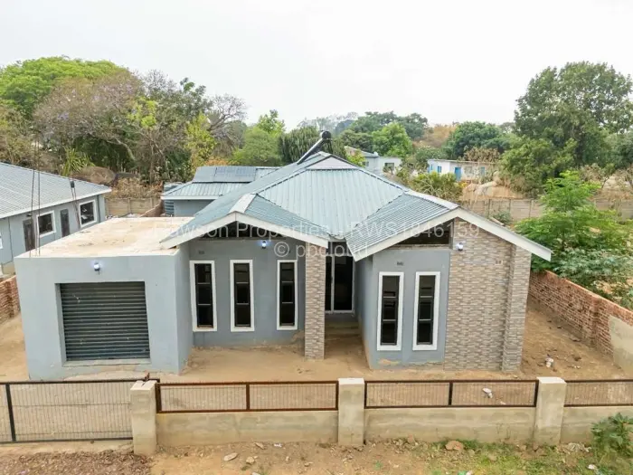 House for Sale in Hatfield, Harare