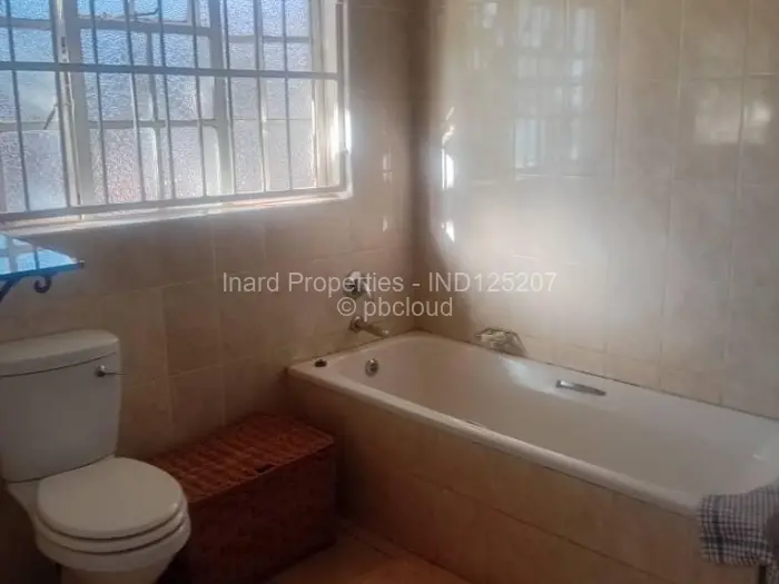 Townhouse/Complex/Cluster to Rent in Mandara