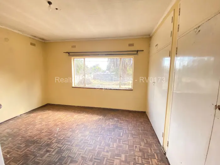 3 Bedroom House to Rent in Waterfalls