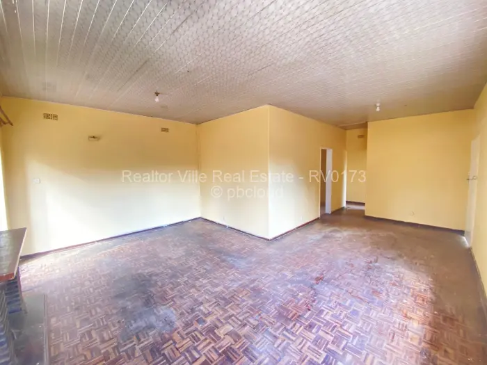 3 Bedroom House to Rent in Waterfalls