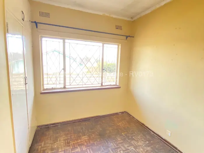 3 Bedroom House to Rent in Waterfalls