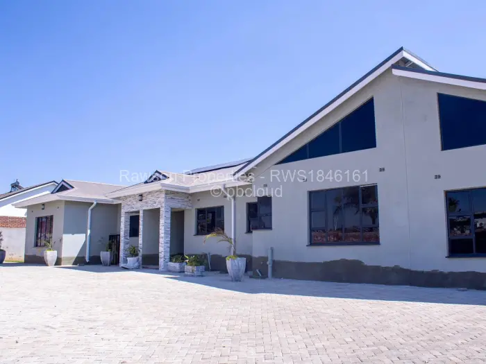 Townhouse/Cluster for Sale in The Grange, Harare