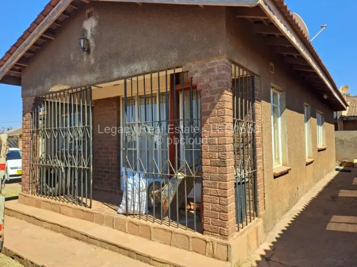 4 Bedroom House to Rent in Marlborough
