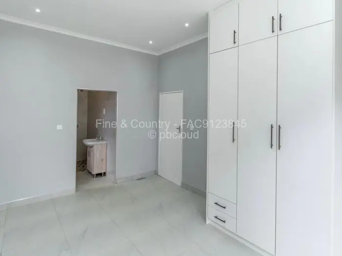 Flat/Apartment to Rent in Greendale