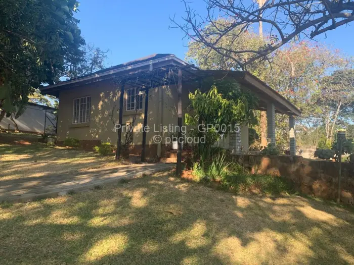 2 Bedroom Cottage/Garden Flat to Rent in Philadelphia