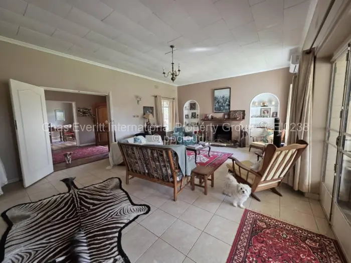 4 Bedroom House for Sale in Burnside, Bulawayo
