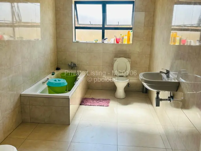 4 Bedroom House for Sale in Belvedere, Harare