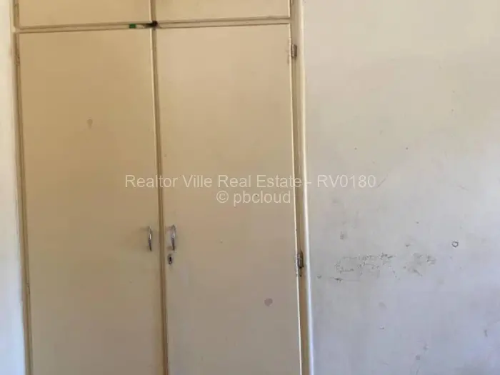 3 Bedroom House for Sale in Mabelreign, Harare