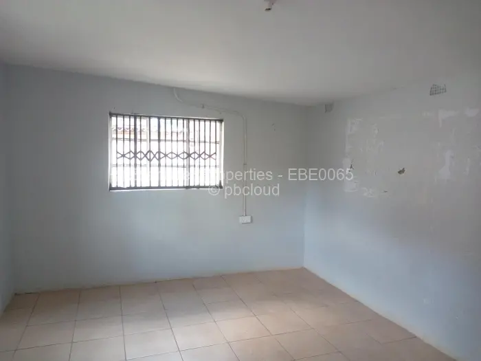 Commercial Property to Rent in Hillside, Harare