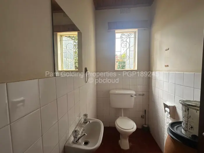 4 Bedroom House for Sale in Suburbs, Bulawayo