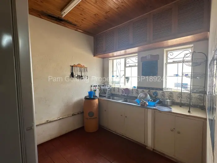 4 Bedroom House for Sale in Suburbs, Bulawayo